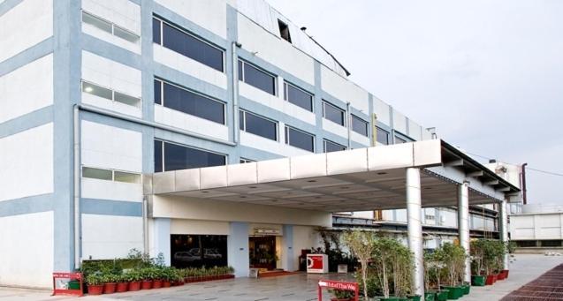 Clarks Inn, Pacific Mall Ghaziabad Esterno foto